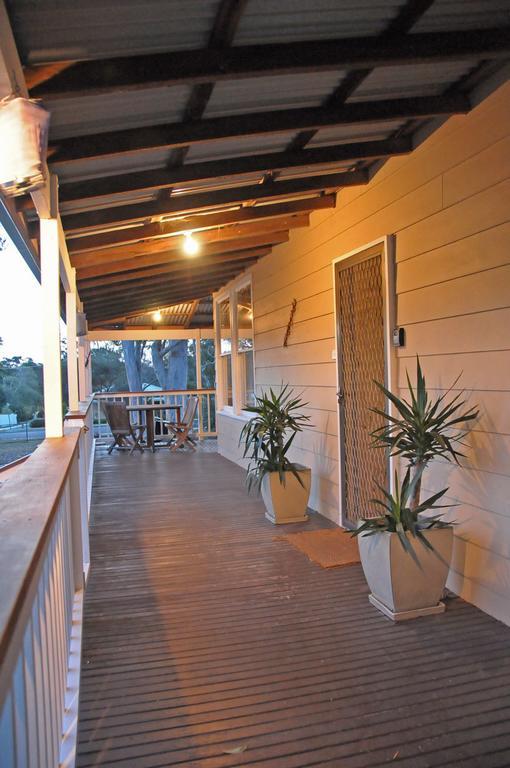 Bush & Bay Cottage Erowal Bay Habitación foto
